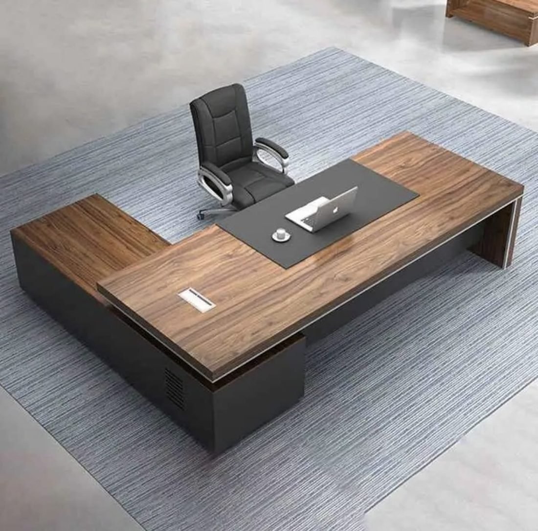 Office Desk — custom furniture by Dream Interior & Architects