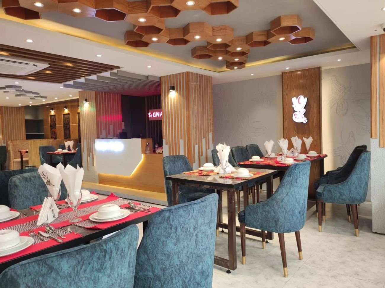Signature Cuisine Buffet & Restaurant — photo 5