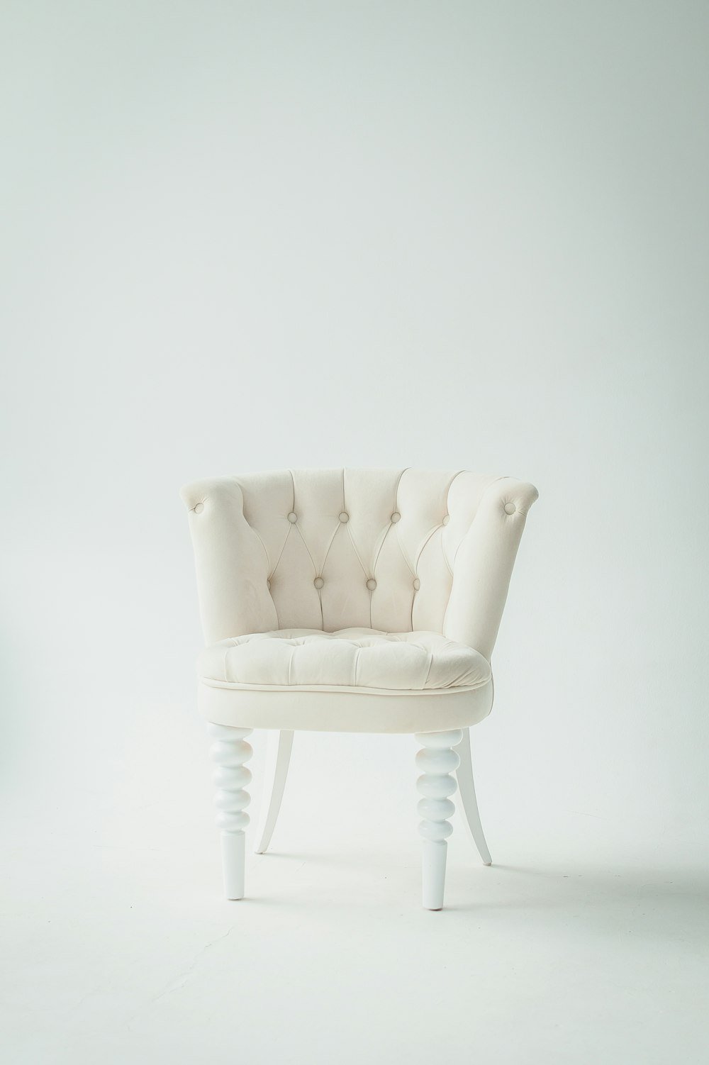 Custom Furniture & Decor